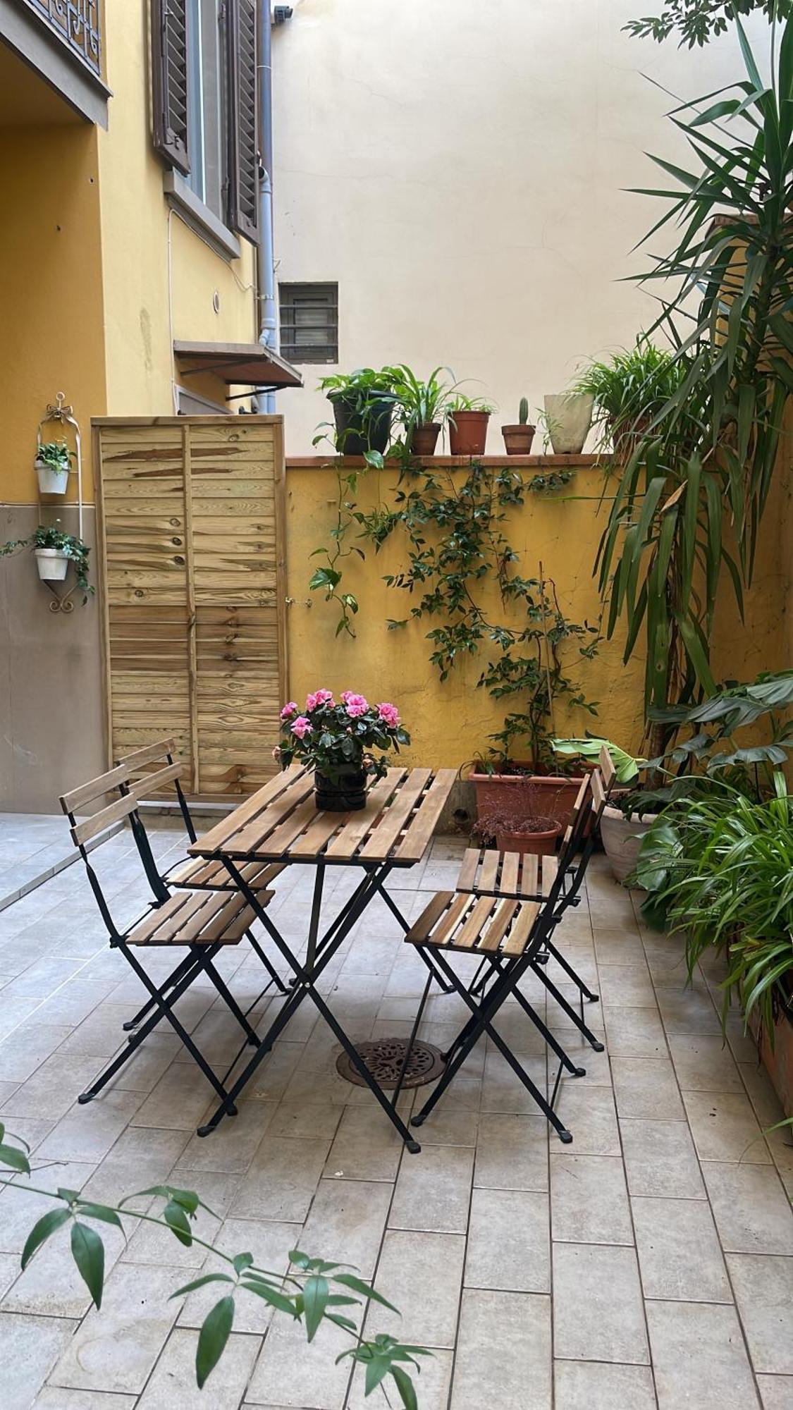 One-bedroom With Patio Appartamento